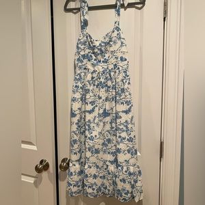 Steve Madden NWT blue and white eyelet dress size 2